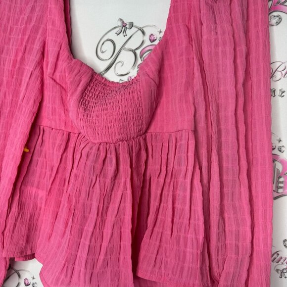 Wayf top long sleeve pink plaid print puff shoulders cute with button cuffs BNWT - Picture 12 of 13